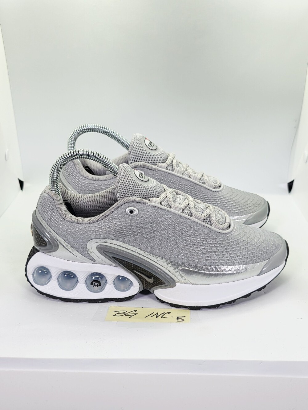Women’s Size 6 - Nike Air Max DN Metallic Silver/White HJ9638-001 MSRP$ 170 NEW